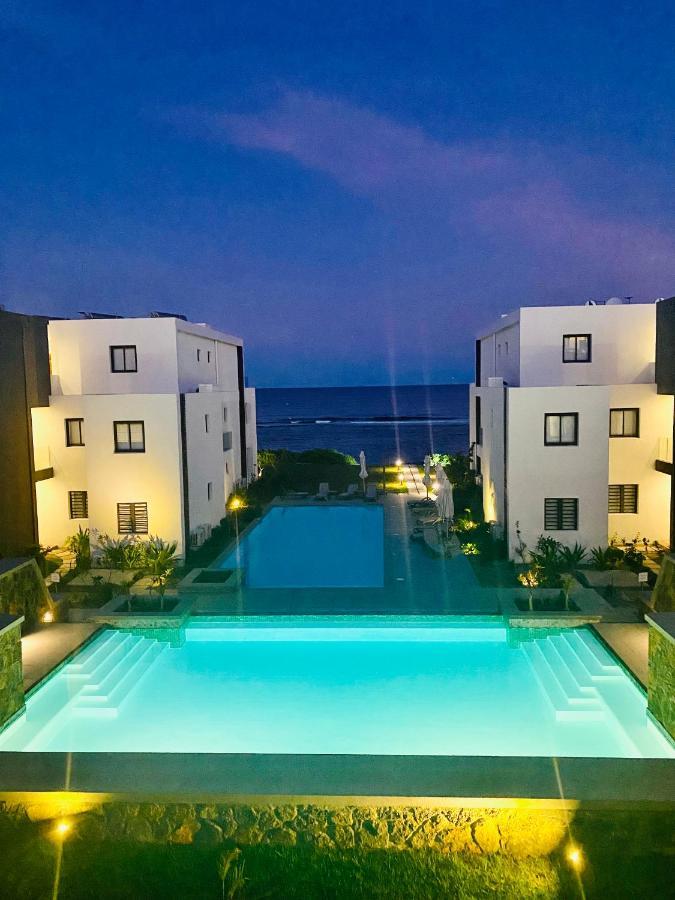 Eastern Blue Beachfront Luxury Apartment Poste Lafayette 外观 照片